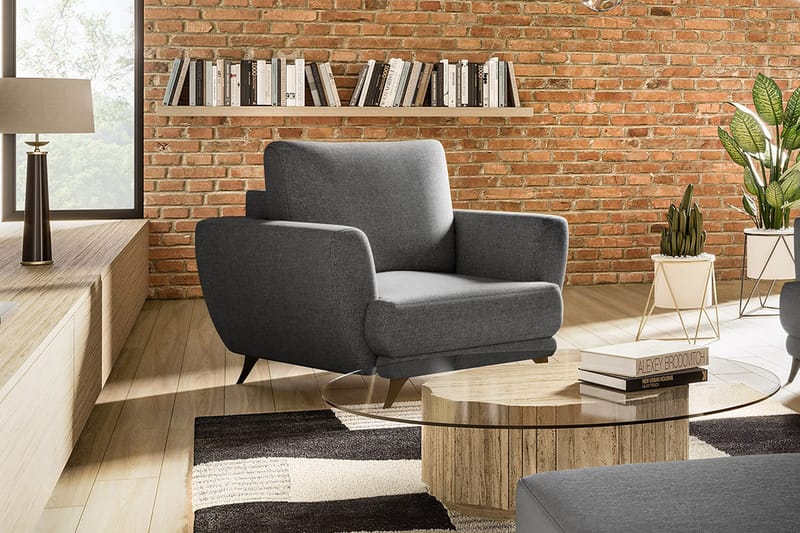 Megis Lenestol, Grå