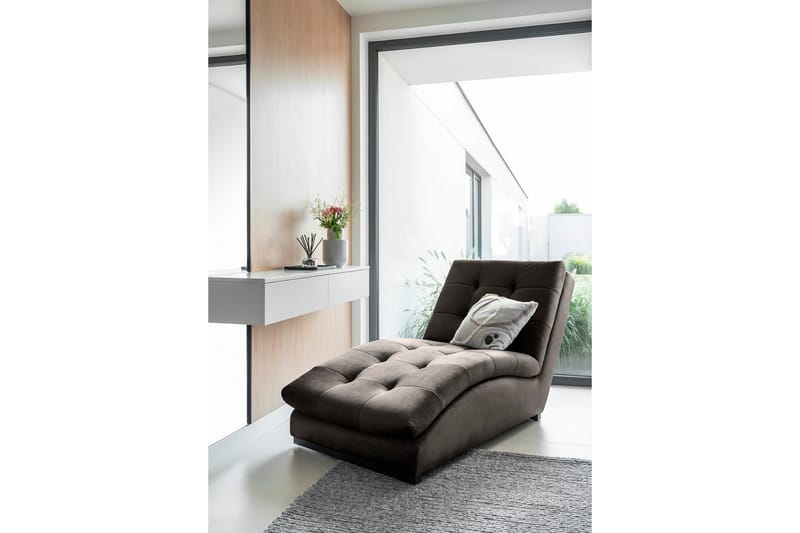 Manwi Sjeselonglenestol - Brun - Møbler - Stoler & lenestoler - Lenestoler - Sjeselonglenestol & divanlenestol