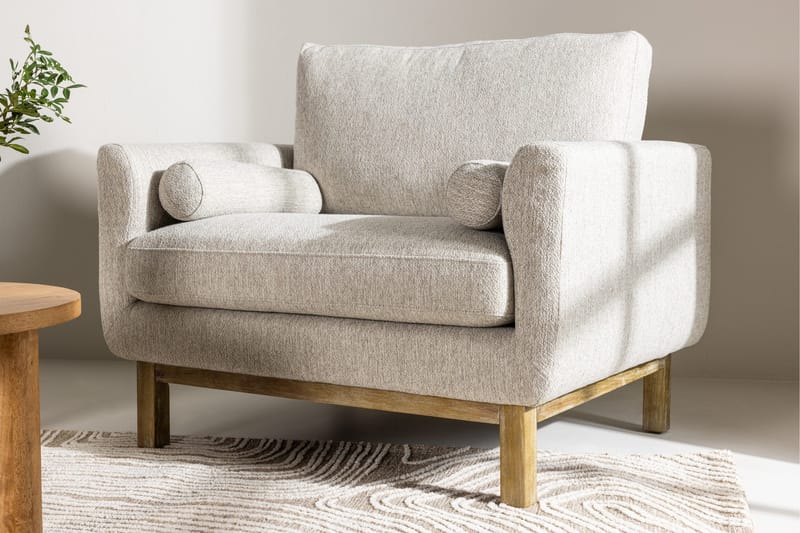 Vanlig lenestol med armlener Venture Home Olympos lenestol Beige - Møbler - Stoler & lenestoler - Lenestoler