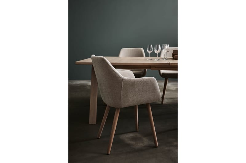 Rumba Armlenestol - Beige - Møbler - Stoler & lenestoler - Spisestuestoler & kjøkkenstoler