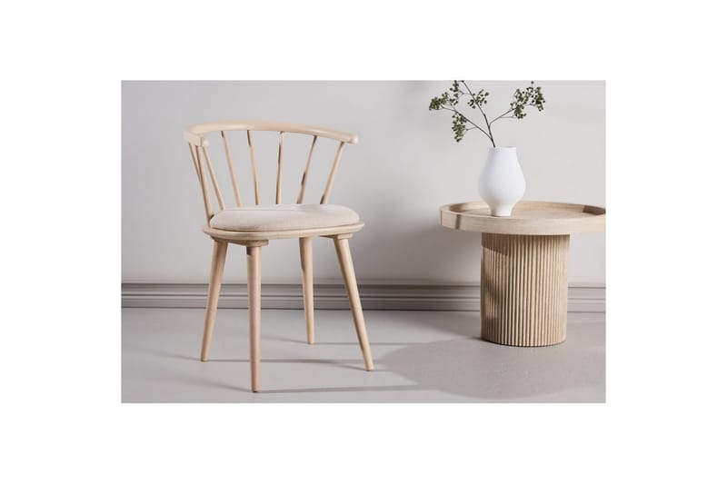 Spisestol Bobby - Beige - Møbler - Stoler & lenestoler - Karmstoler