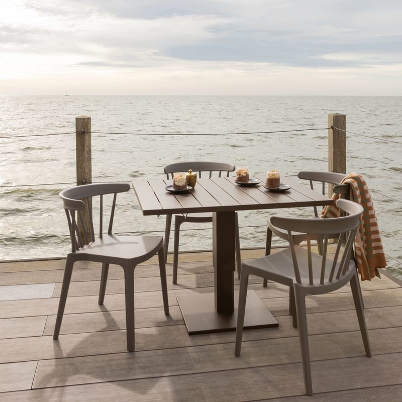 Spisestol med spiler Bliss utendørs - Taupe - Møbler - Stoler & lenestoler - Spisestuestoler & kjøkkenstoler