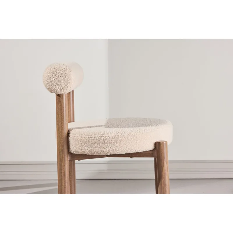 Spisestol Tillo - Møbler - Stoler & lenestoler - Spisestuestoler & kjøkkenstoler