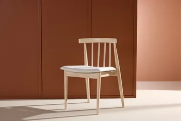 Spisestol uten armlener Peach Flora spisestol - Whitewash-ben / Beige stoff Hvitvasket - Møbler - Stoler & lenestoler - Spisestuestoler & kjøkkenstoler