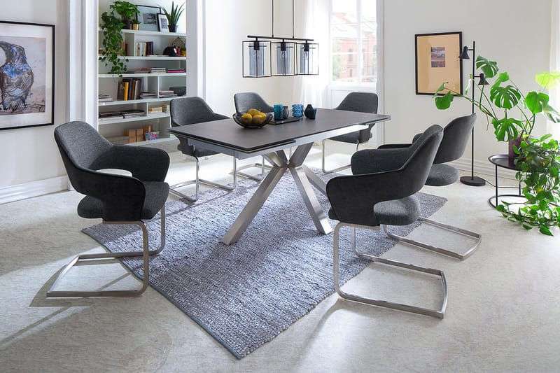 NEWCASTLE Svingestolarm - Svart - Møbler - Stoler & lenestoler - Spisestuestoler & kjøkkenstoler