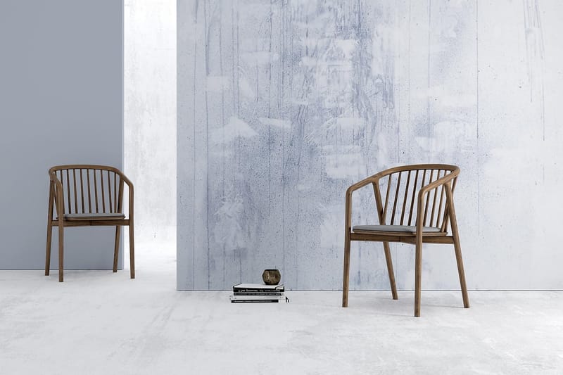 Noira Spisestol - Valnøtt / Brun - Møbler - Stoler & lenestoler - Spisestuestoler & kjøkkenstoler