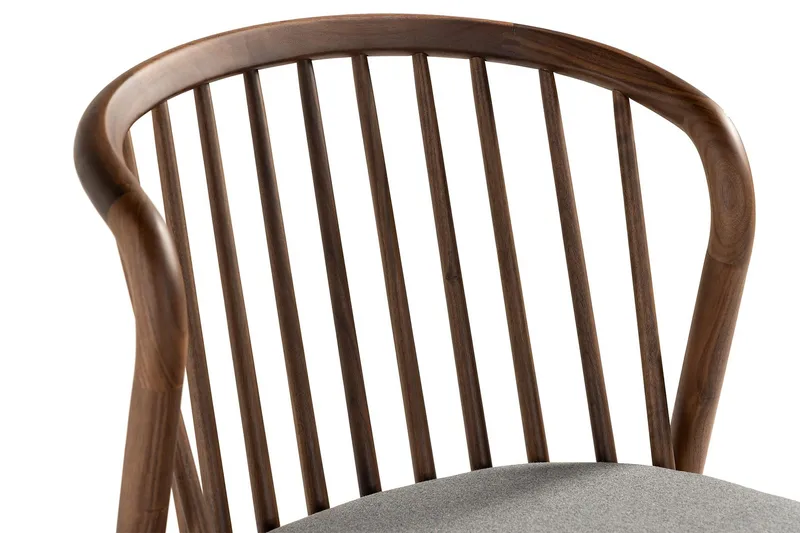 Noira Spisestol - Valnøtt / Brun - Møbler - Stoler & lenestoler - Spisestuestoler & kjøkkenstoler