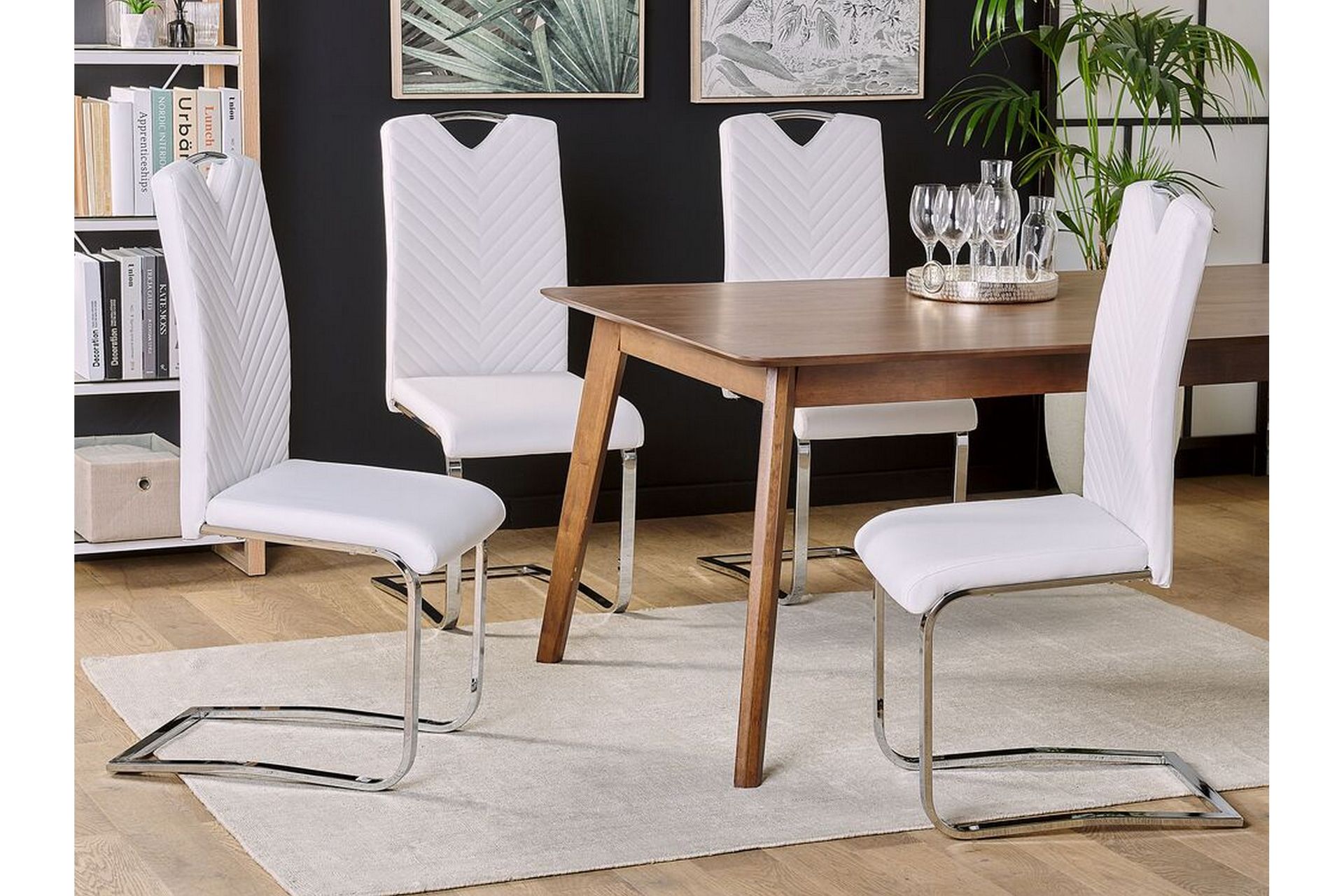 Picknes Dining Spisestol 2- pk - Kunstskinn / Kremhvit - Møbler - Stoler & lenestoler - Spisestuestoler & kjøkkenstoler