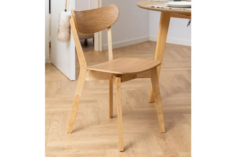 Roxby Stol Eik - Møbler - Stoler & lenestoler - Spisestuestoler & kjøkkenstoler