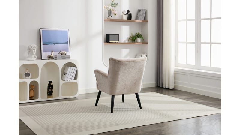 Zevani lenestol i bouclé - Biscuit Cream - Møbler - Stoler & lenestoler - Lenestoler