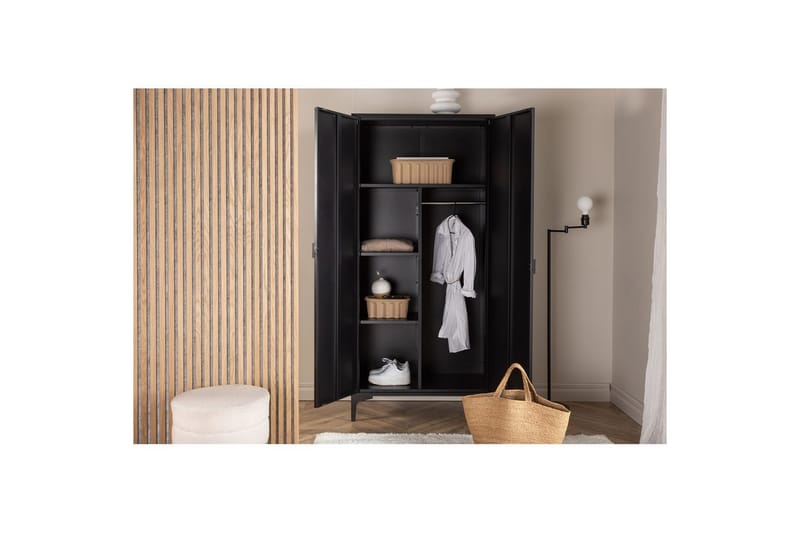 Garderobe Piring - Svart - Oppbevaring - Hyller - Oppbevaringshylle - Lagerhylle