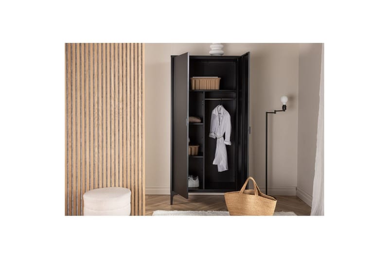 Garderobe Piring - Svart - Oppbevaring - Klesoppbevaring - Garderober & garderobesystem - Garderobeskap & klesskap