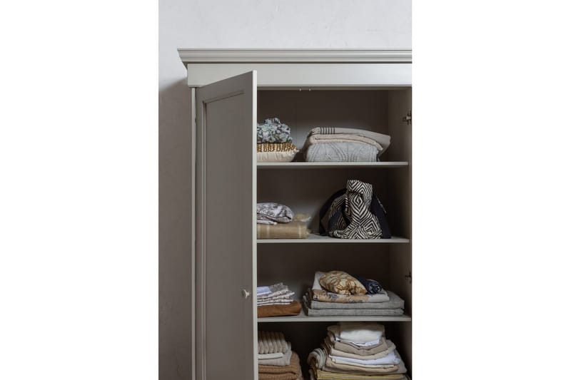 Garderobehyllesett Olivia - Oppbevaring - Klesoppbevaring - Garderober & garderobesystem - Innredning garderobe - Hylleplan til garderobe