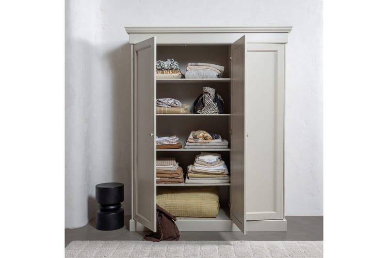 Garderobehyllesett Olivia - Oppbevaring - Klesoppbevaring - Garderober & garderobesystem - Innredning garderobe - Hylleplan til garderobe