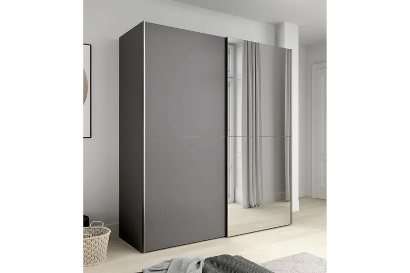 Edessa Garderobe 62x171 cm - Mørkegrå - Oppbevaring - Klesoppbevaring - Garderober & garderobesystem
