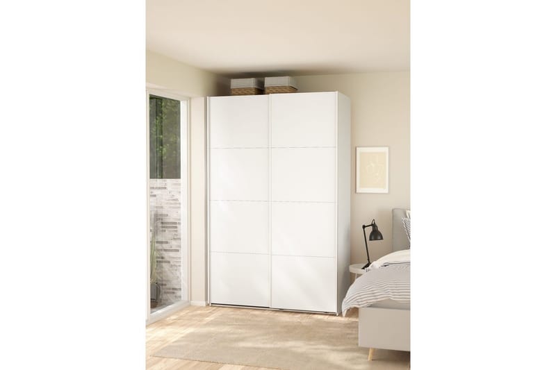 Elvos Garderobe 139x220 cm - Hvit - Oppbevaring - Klesoppbevaring - Garderober & garderobesystem