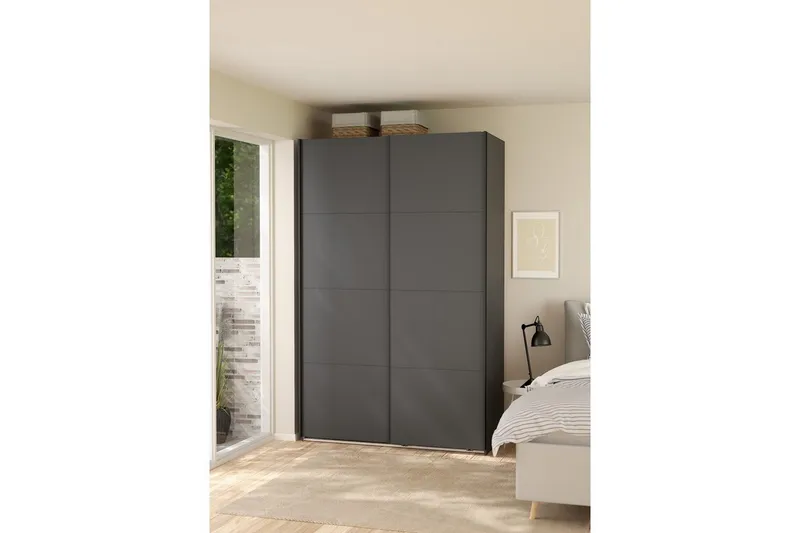 Elvos Garderobe 139x220 cm - Svart - Oppbevaring - Klesoppbevaring - Garderober & garderobesystem