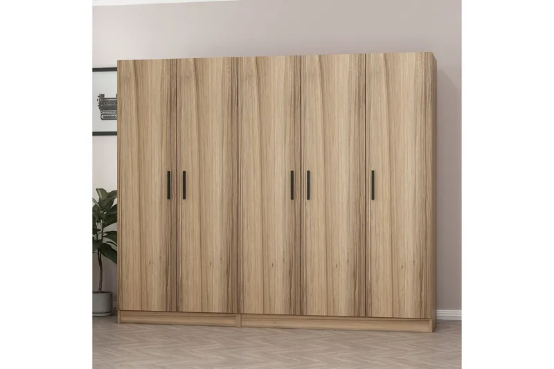 Fruitland Garderobe 225 cm - Brun - Oppbevaring - Klesoppbevaring - Garderober & garderobesystem