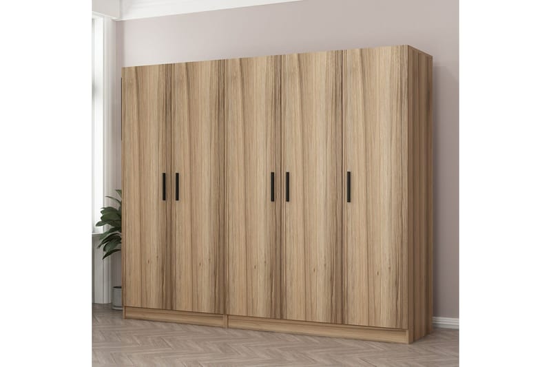 Fruitland Garderobe 225 cm, Brun