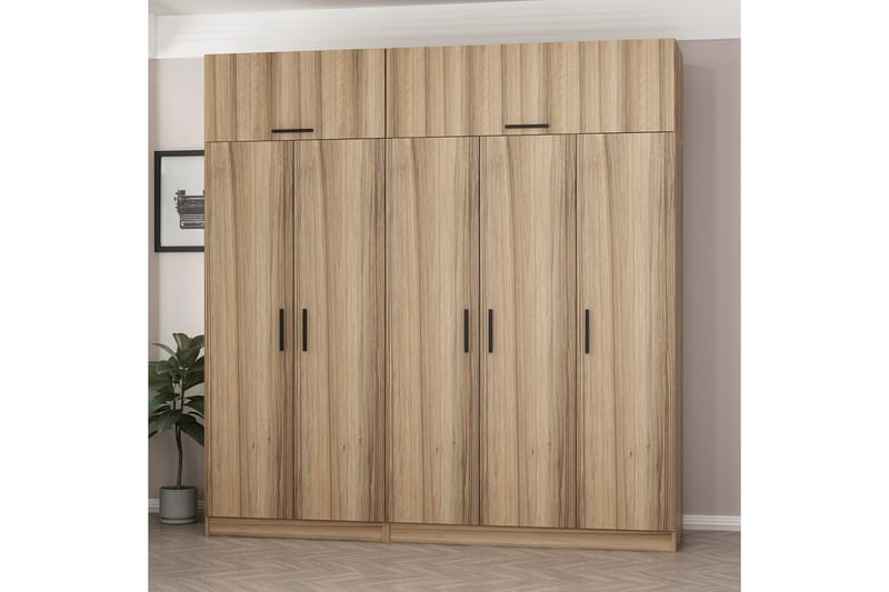 Fruitland Garderobe 225 cm - Brun - Oppbevaring - Klesoppbevaring - Garderober & garderobesystem