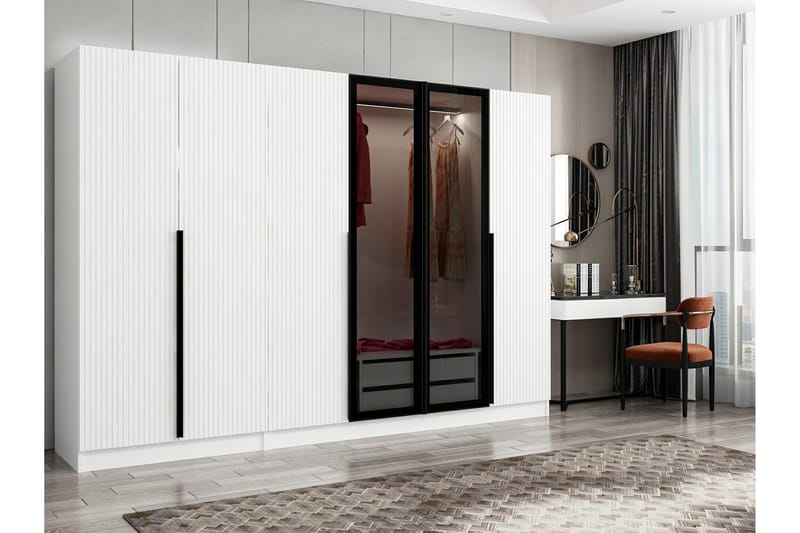 Fruitland Garderobe 270 cm - Hvit - Oppbevaring - Klesoppbevaring - Garderober & garderobesystem