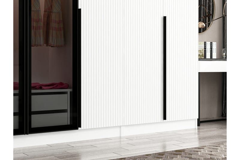 Fruitland Garderobe 315 cm - Hvit - Oppbevaring - Klesoppbevaring - Garderober & garderobesystem