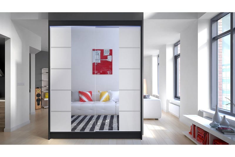 Garderobe + LED - Svart - Oppbevaring - Klesoppbevaring - Garderober & garderobesystem - Garderobeskap & klesskap