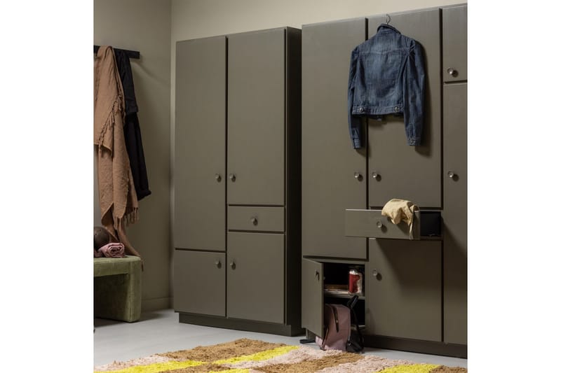 Garderobe Alfie - 107 cm - Oppbevaring - Klesoppbevaring - Garderober & garderobesystem
