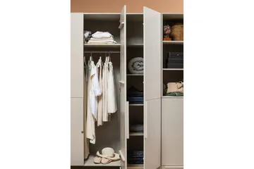 Garderobe Ren 3 dører - 3 dører - Oppbevaring - Klesoppbevaring - Garderober & garderobesystem - Garderobeskap & klesskap