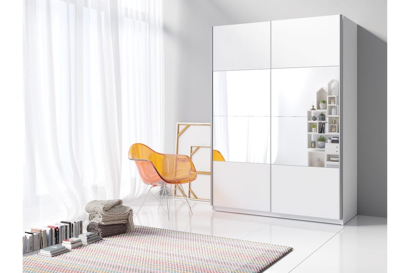 Lecia Garderobe 150x210 cm - Hvit - Oppbevaring - Klesoppbevaring - Garderober & garderobesystem - Garderobeskap & klesskap