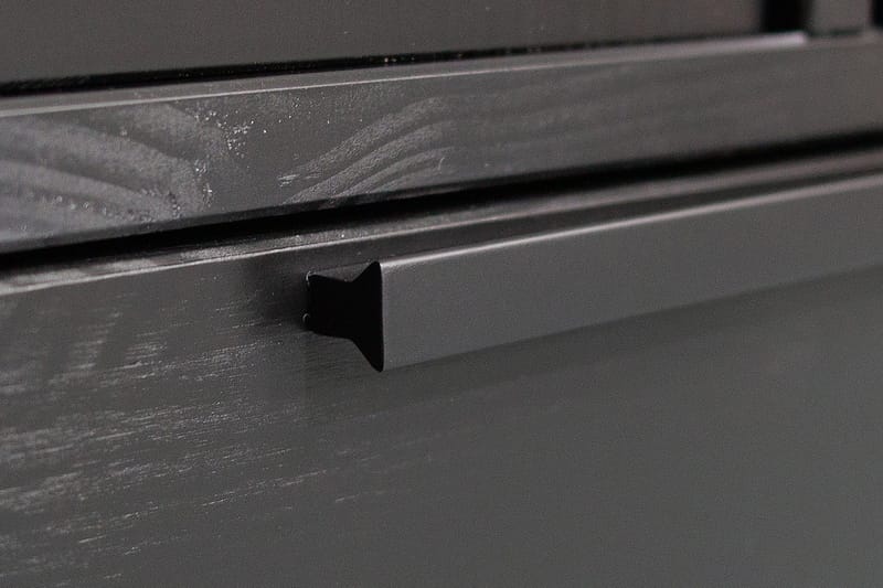 Swichor Garderobe - Svart - Oppbevaring - Klesoppbevaring - Garderober & garderobesystem - Garderobeskap & klesskap