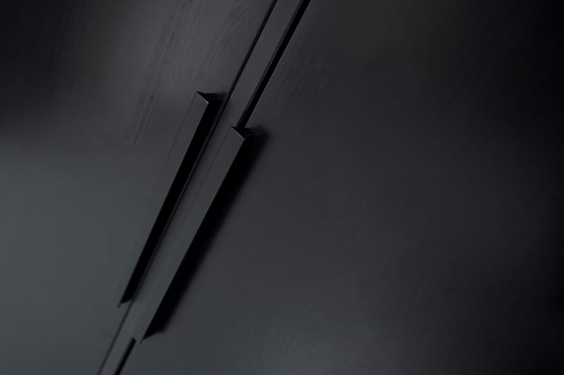 Swichor Garderobe - Svart - Oppbevaring - Klesoppbevaring - Garderober & garderobesystem - Garderobeskap & klesskap