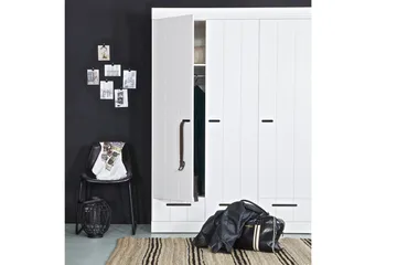 Varius Garderobe 140 cm 3 Dører 3 Skuffer - Hvit Furu - Oppbevaring - Klesoppbevaring - Garderober & garderobesystem - Garderobeskap & klesskap