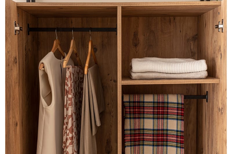 Witonia Garderobe 104x52 cm - Natur - Oppbevaring - Klesoppbevaring - Garderober & garderobesystem - Garderobeskap & klesskap