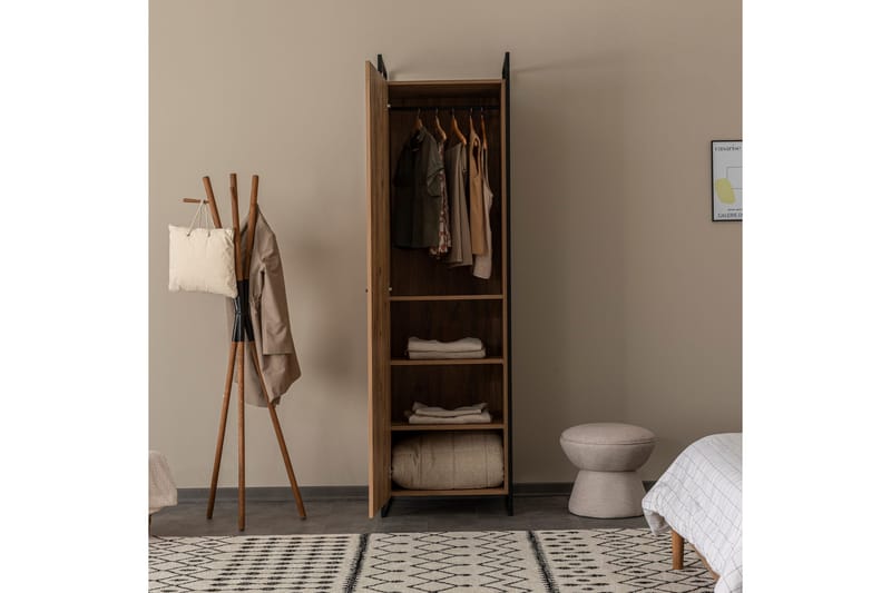 Witonia Garderobe 64x52 cm - Natur - Oppbevaring - Klesoppbevaring - Garderober & garderobesystem - Garderobeskap & klesskap