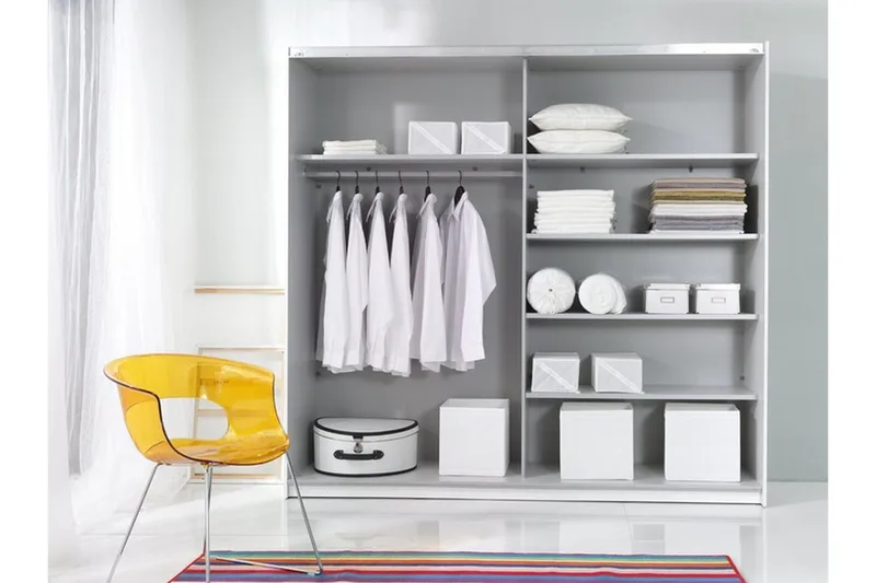 Joannie Garderobe - Tre - Oppbevaring - Klesoppbevaring - Garderober & garderobesystem