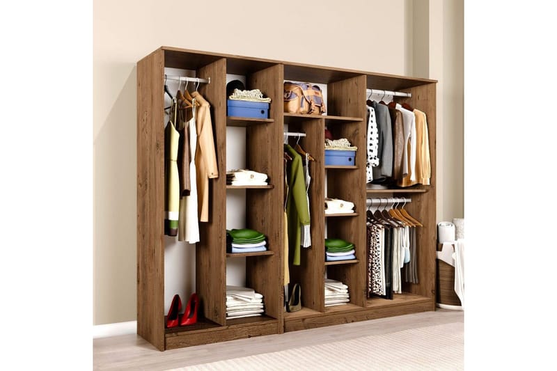 Olera Garderobe 220x180 cm - Natur - Oppbevaring - Klesoppbevaring - Garderober & garderobesystem