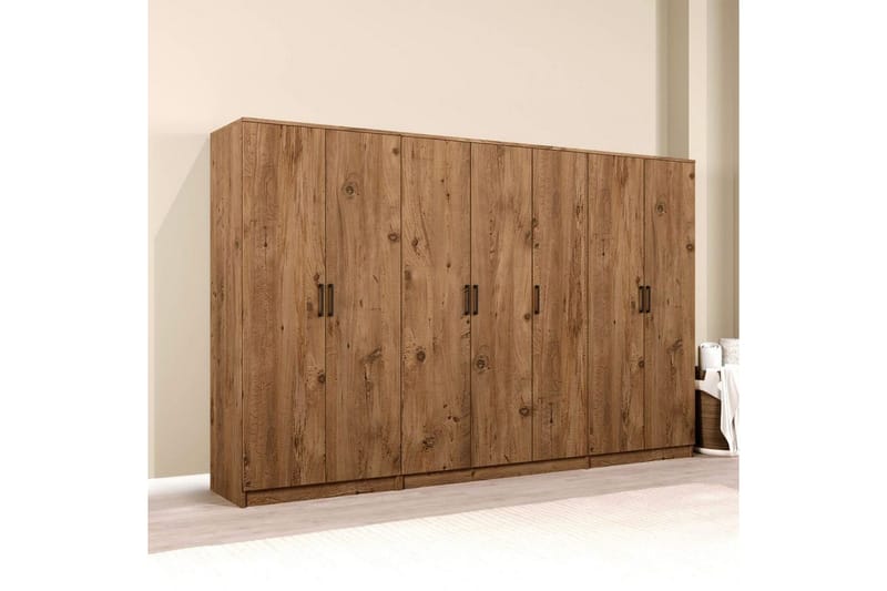 Olera Garderobe 280x180 cm - Natur - Oppbevaring - Klesoppbevaring - Garderober & garderobesystem - Garderobeskap & klesskap
