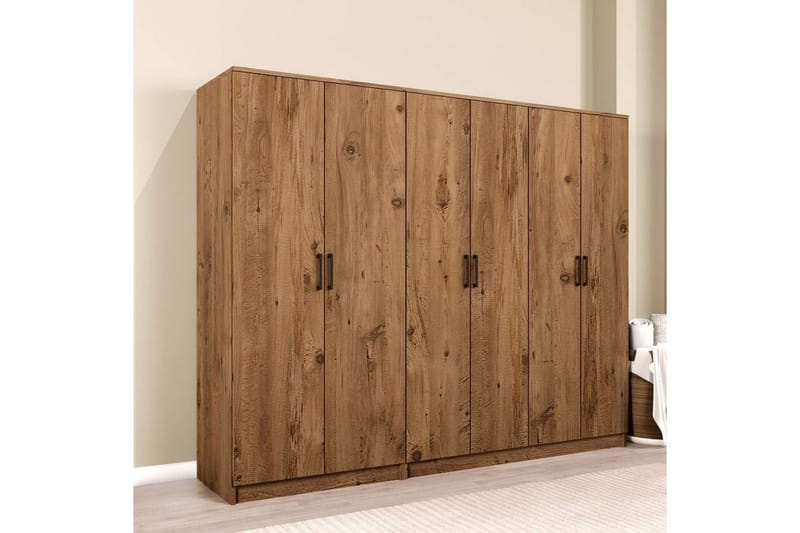 Olera Garderobeskap 220 cm i Lyst Tre - Natur - Oppbevaring - Klesoppbevaring - Garderober & garderobesystem