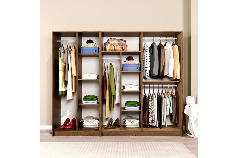 Olera Garderobeskap 220 cm i Lyst Tre - Natur - Oppbevaring - Klesoppbevaring - Garderober & garderobesystem