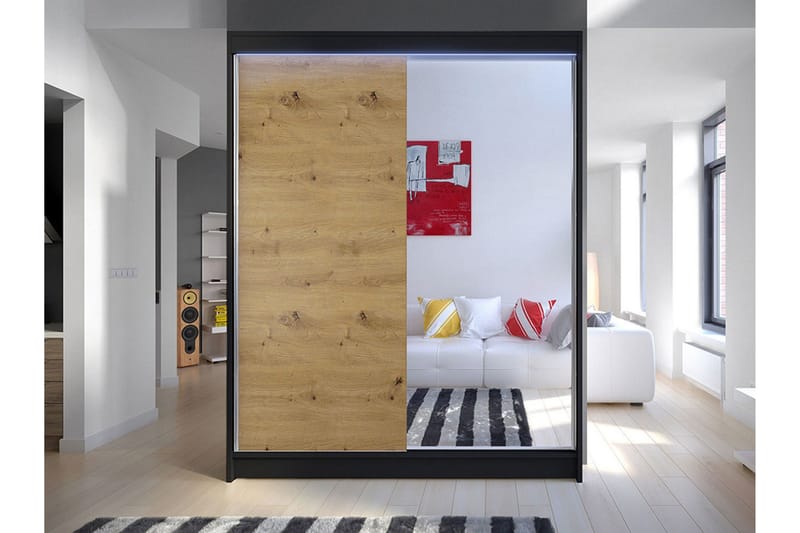 Pickering Garderobe - Oppbevaring - Klesoppbevaring - Garderober & garderobesystem - Garderobeskap & klesskap