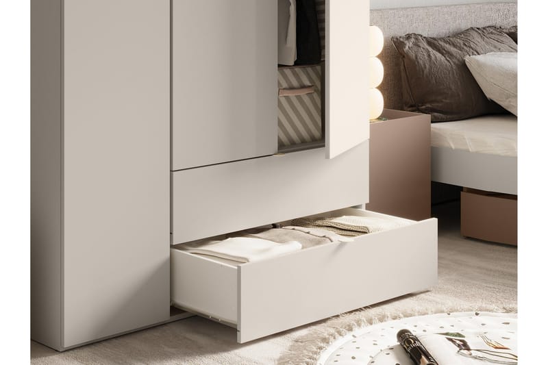 Sigmana Garderobeskap 130x201 cm - Brun - Oppbevaring - Klesoppbevaring - Garderober & garderobesystem