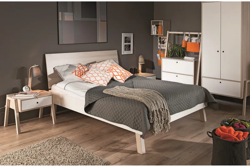 Spot Garderobe Tre / Natur / Hvit - VOX - Oppbevaring - Klesoppbevaring - Garderober & garderobesystem - Garderobeskap & klesskap