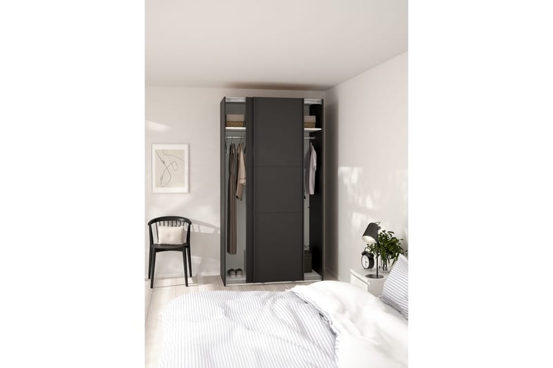 Takeru Garderobe 119x221 cm - Svart - Oppbevaring - Klesoppbevaring - Garderober & garderobesystem