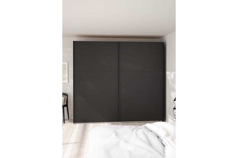Takeru Garderobe 244x221 cm - Svart - Oppbevaring - Klesoppbevaring - Garderober & garderobesystem