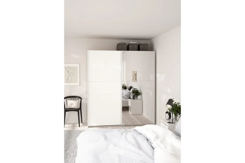 Takeru Garderobe med Speil 179x200 cm - Hvit - Oppbevaring - Klesoppbevaring - Garderober & garderobesystem