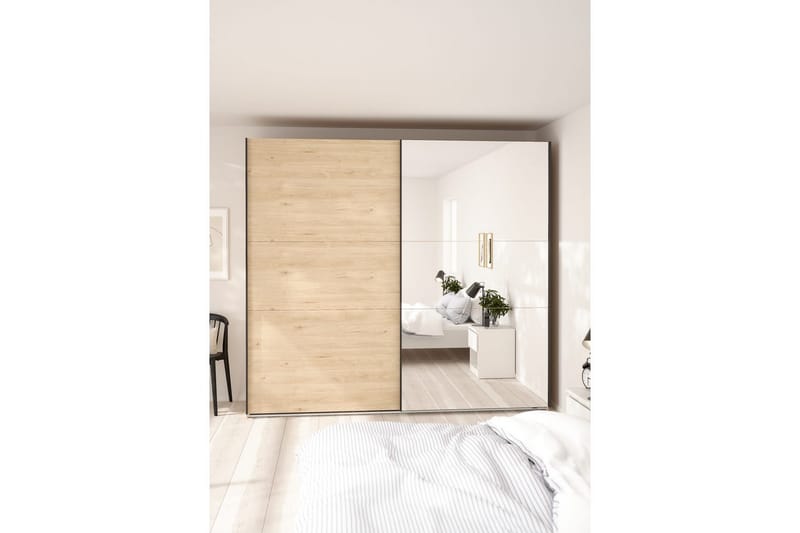 Takeru Garderobe med Speil 244x221 cm - Natur - Oppbevaring - Klesoppbevaring - Garderober & garderobesystem