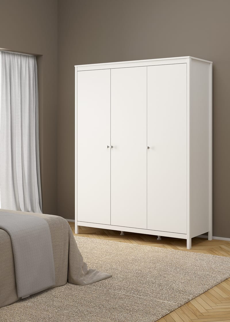 Vallvidera Garderobe med 3 dører 150x199 cm - Oppbevaring - Klesoppbevaring - Garderober & garderobesystem - Garderobeskap & klesskap