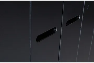 Varius Garderobe 140x53 cm 3 Dører - Furu/Svart - Oppbevaring - Klesoppbevaring - Garderober & garderobesystem