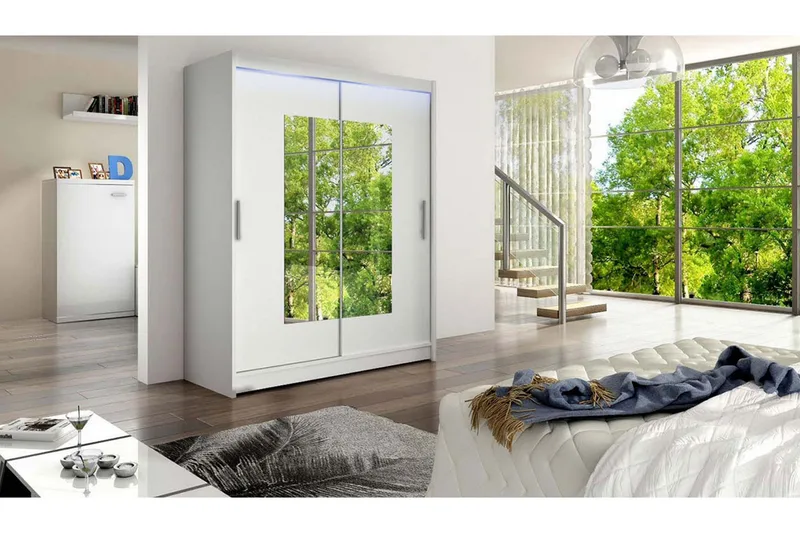 Westa Garderob 150x58x200 cm - Hvit - Oppbevaring - Klesoppbevaring - Garderober & garderobesystem - Garderobeskap & klesskap